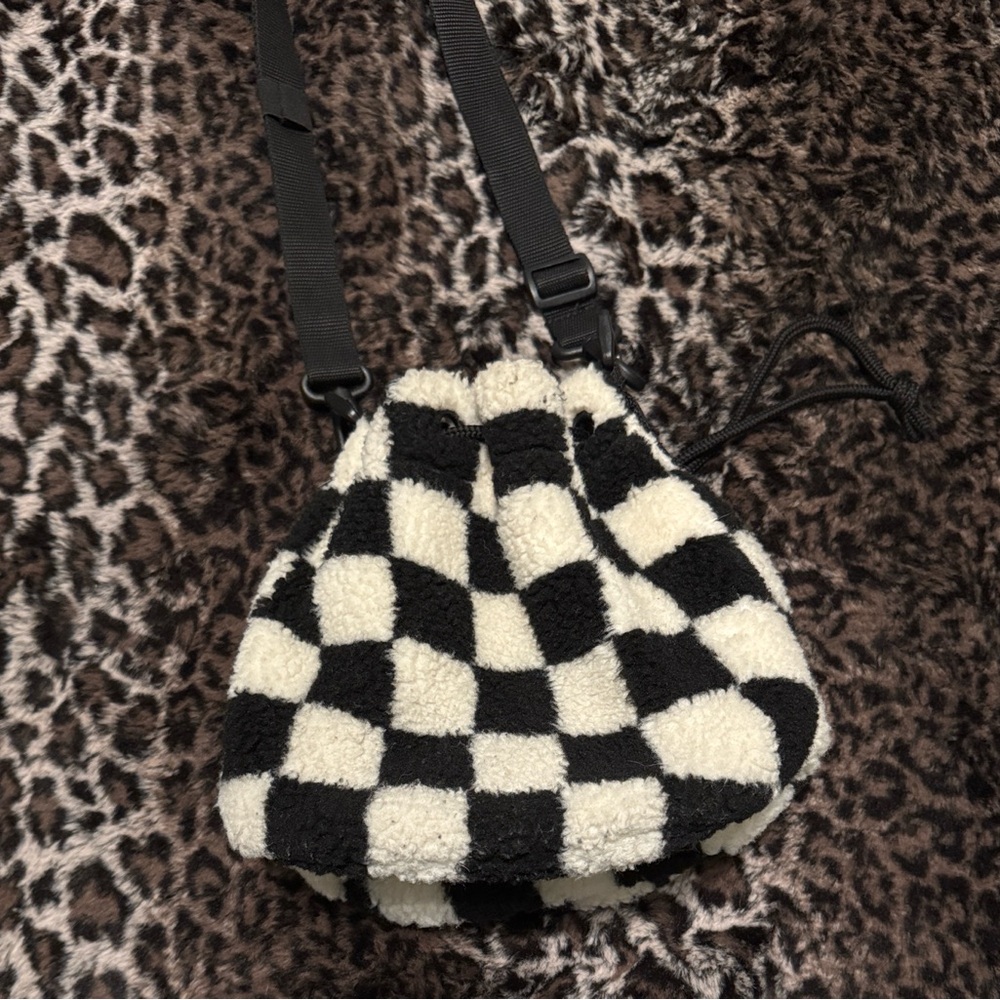 Vans Black & White Checker Sherpa Crossbody - Picture 3 of 5